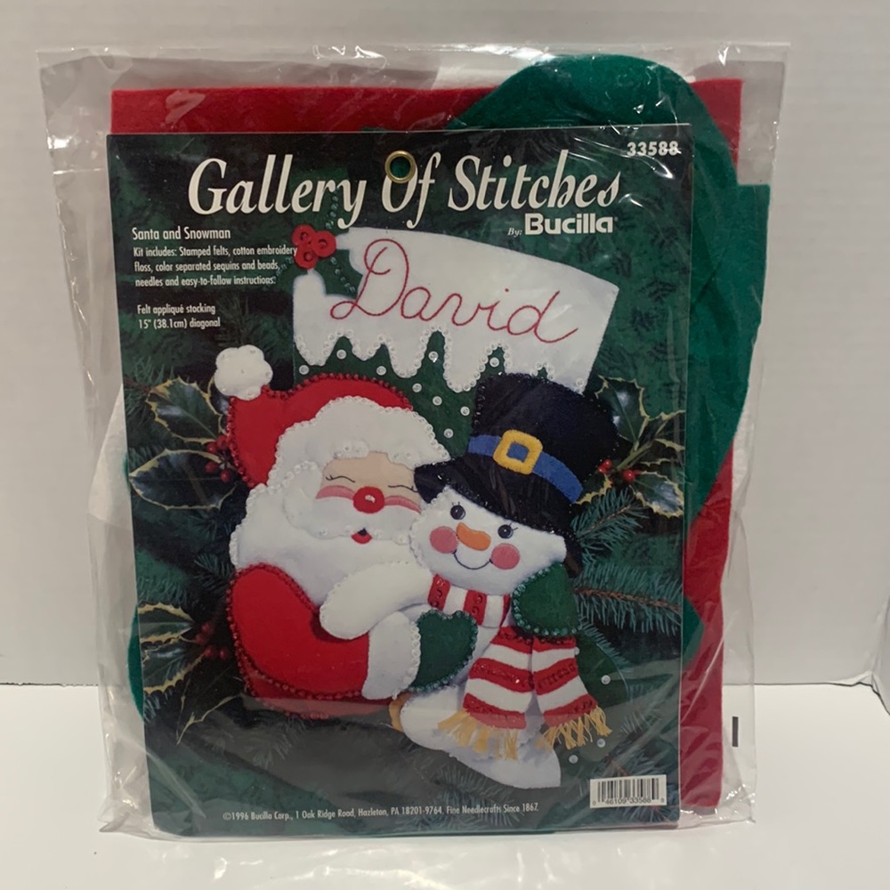 Gallery of Stitches Bucilla Felt Stocking Kit Santa and Snowman 1996 33588